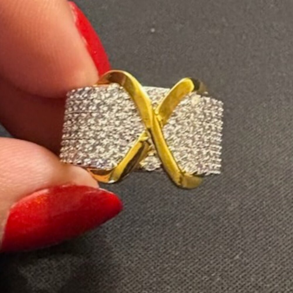 10.0-Carat Moissanite Ring, Made of S925 Silver Weighing 0.23 o